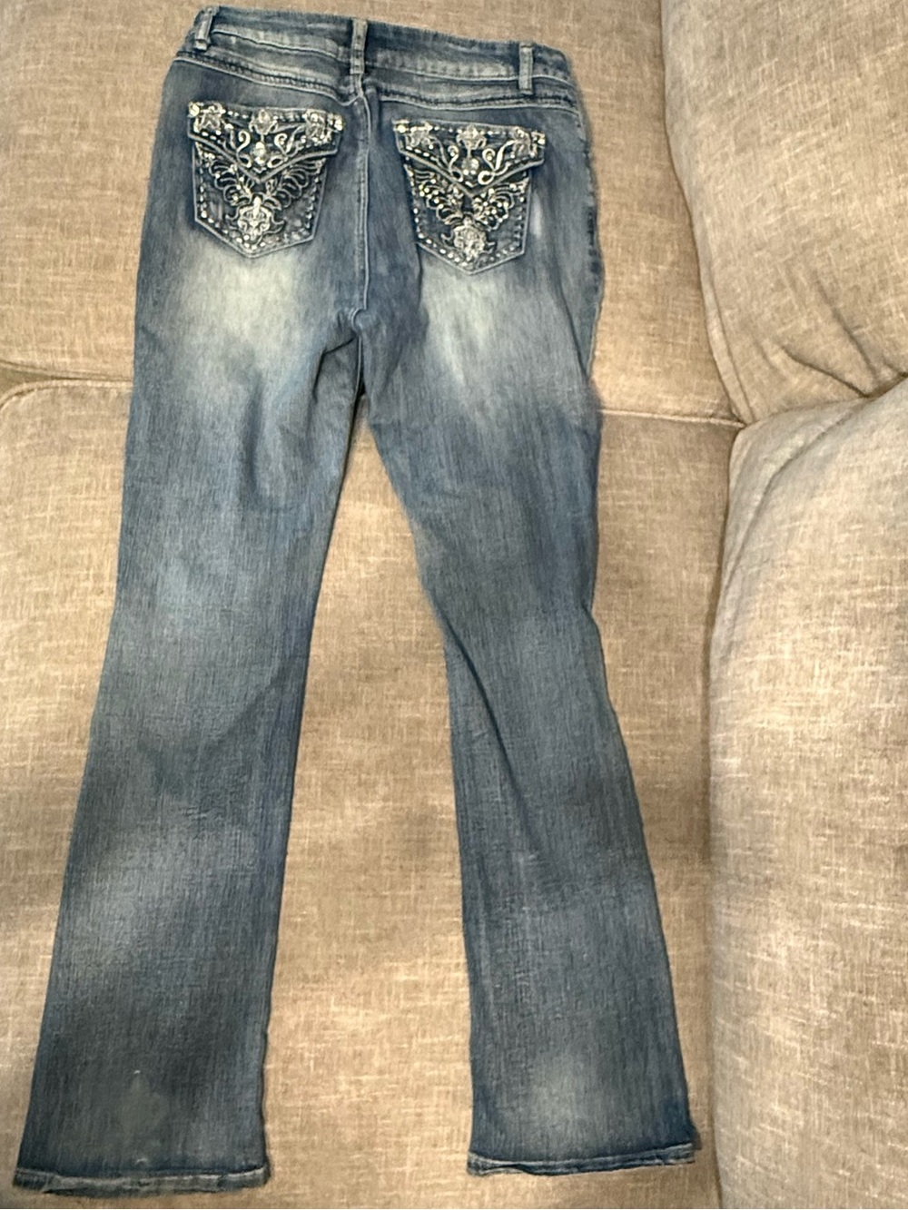 Embellished Back Pocket Boot Cut Jeans - Blue